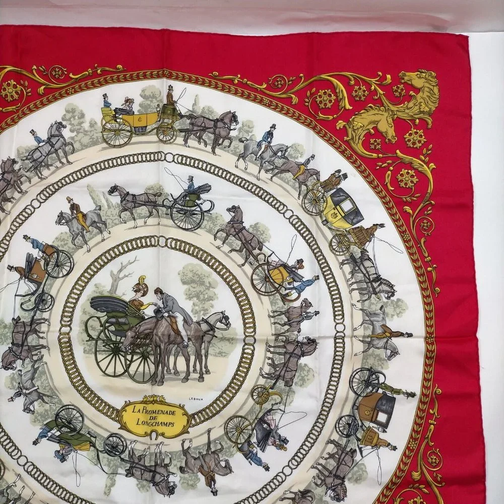 Hermes scarf Carre 90 Reds Silk100% Ledoux - Picture 7 of 11